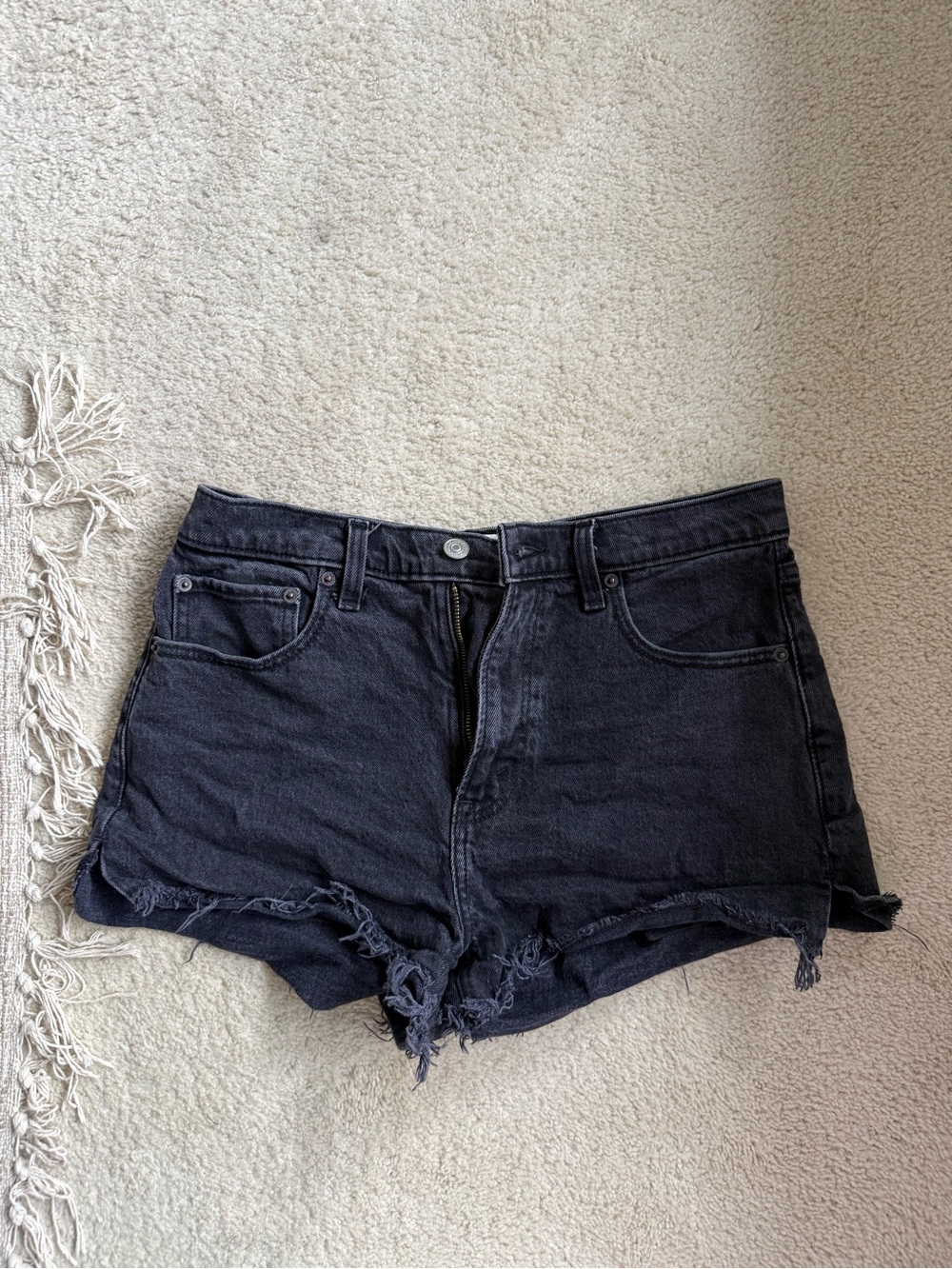 Abercrombie & Fitch High Rise Mom Shorts Black Denim Size 28